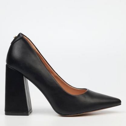 Miss Black Novi 1 black block heel shoes with a 9cm heel, perfect for formal and casual wear