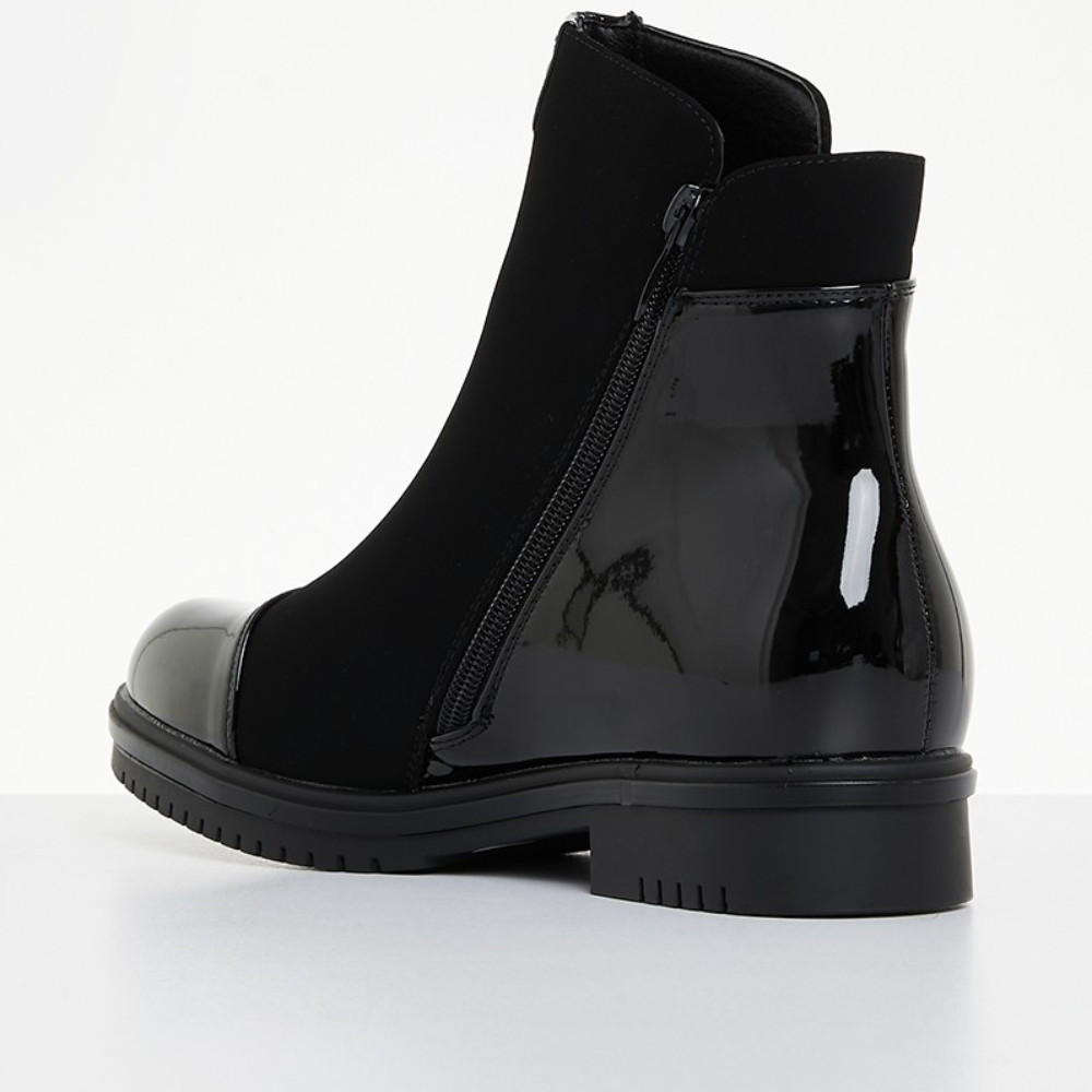 Radar 1 Black Ankle Boot